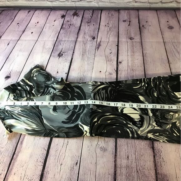 LK Bennett Black Gray White Silk Tea Midi Wrap Top Dress Cottagecore Size 8 (US) - Picture 8 of 11